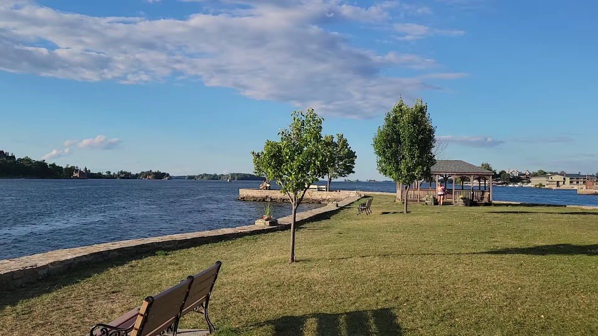 Bill Johnston's Pirate Days photo 4