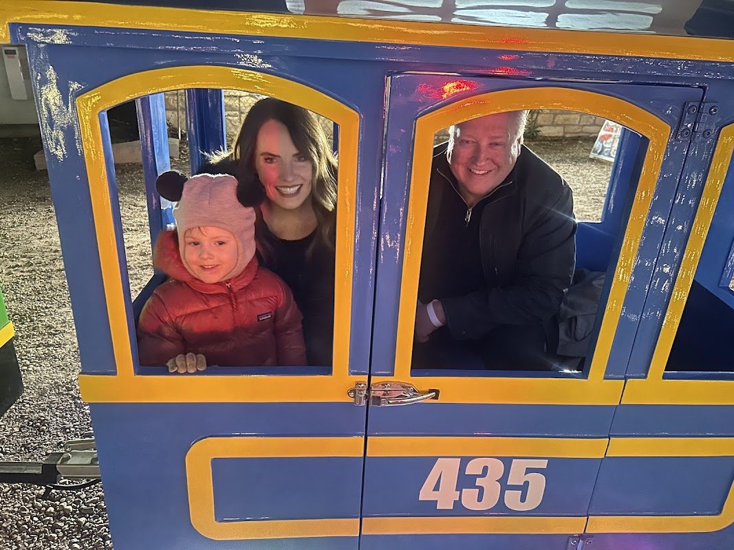 Dickens' Christmas Festival photo 2