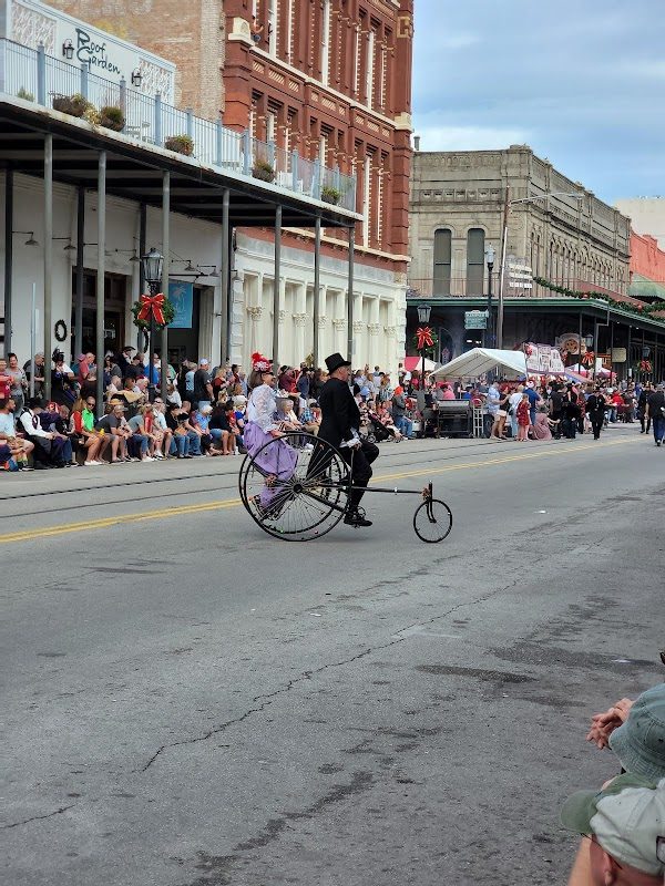 Dickens On The Strand photo 5