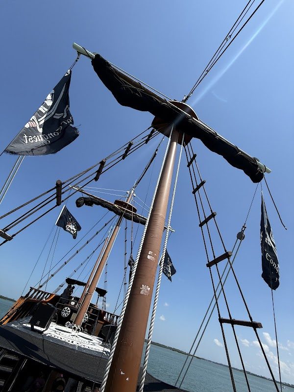 John Levique Pirate Days photo 3