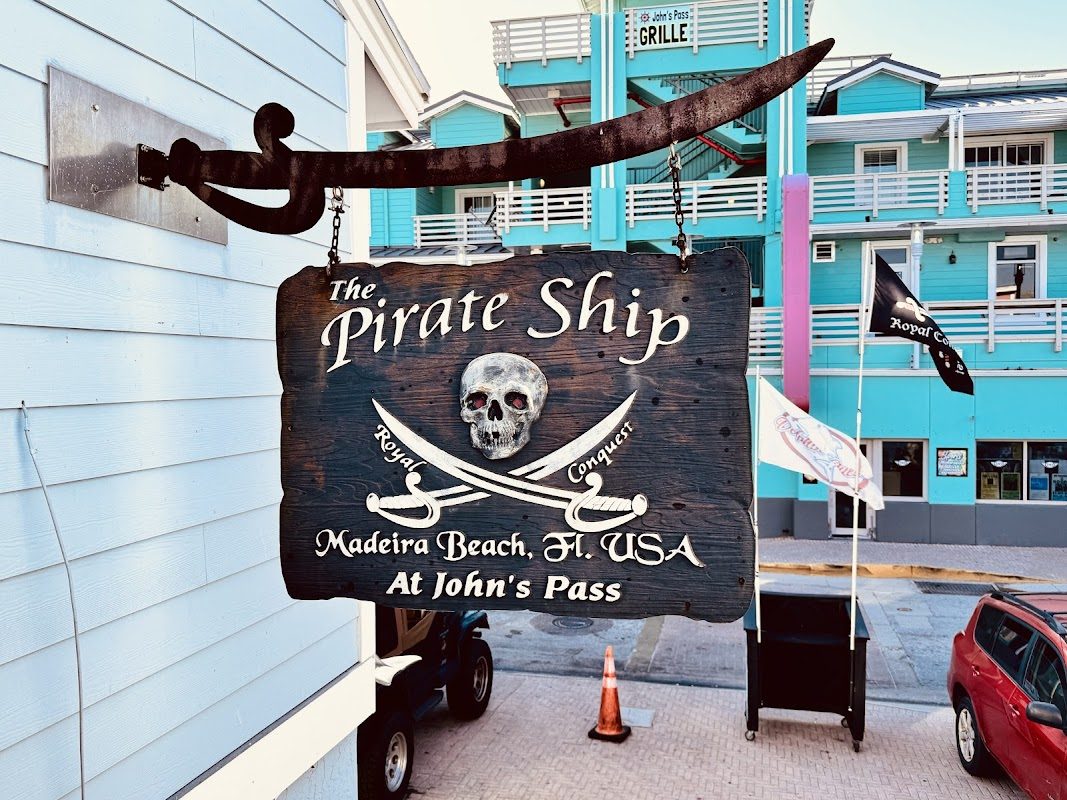 John Levique Pirate Days photo 5