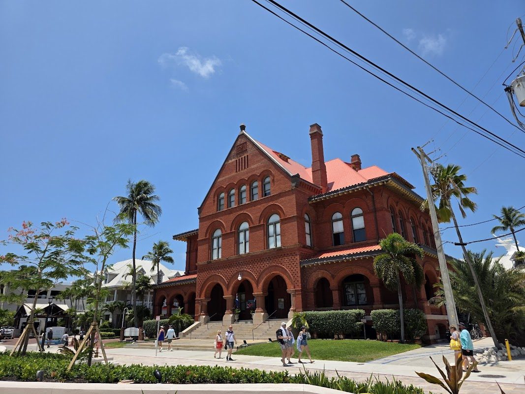 Pirates in Paradise photo 2