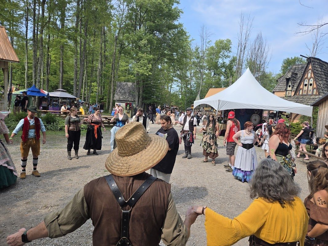 The Great Lakes Medieval Faire and Marketplace photo 4