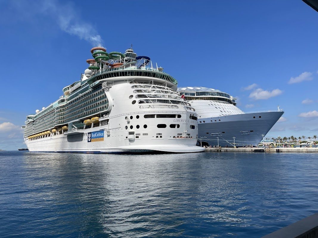 The Ren Cruise photo 1